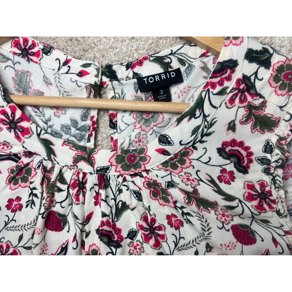 Torrid Womens Plus Size 3 Floral Sleeveless Ruffle Blouse Pink White Keyhole Top - Picture 3 of 11